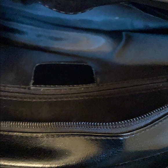 Faux Croc Embossed Hand Bag - Picture 8 of 10